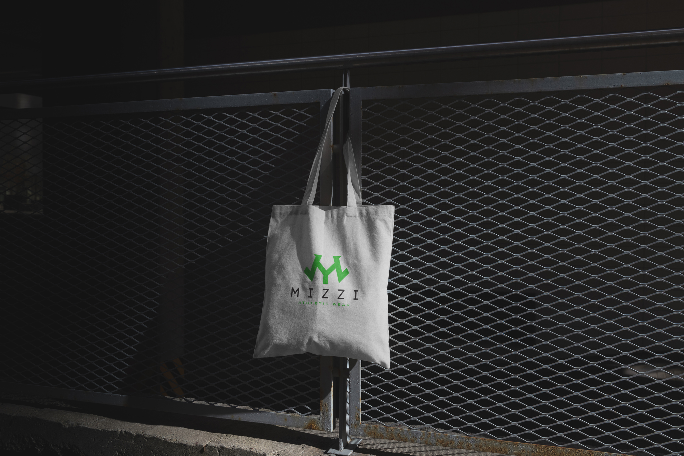 Mizzi logo on tote bag
