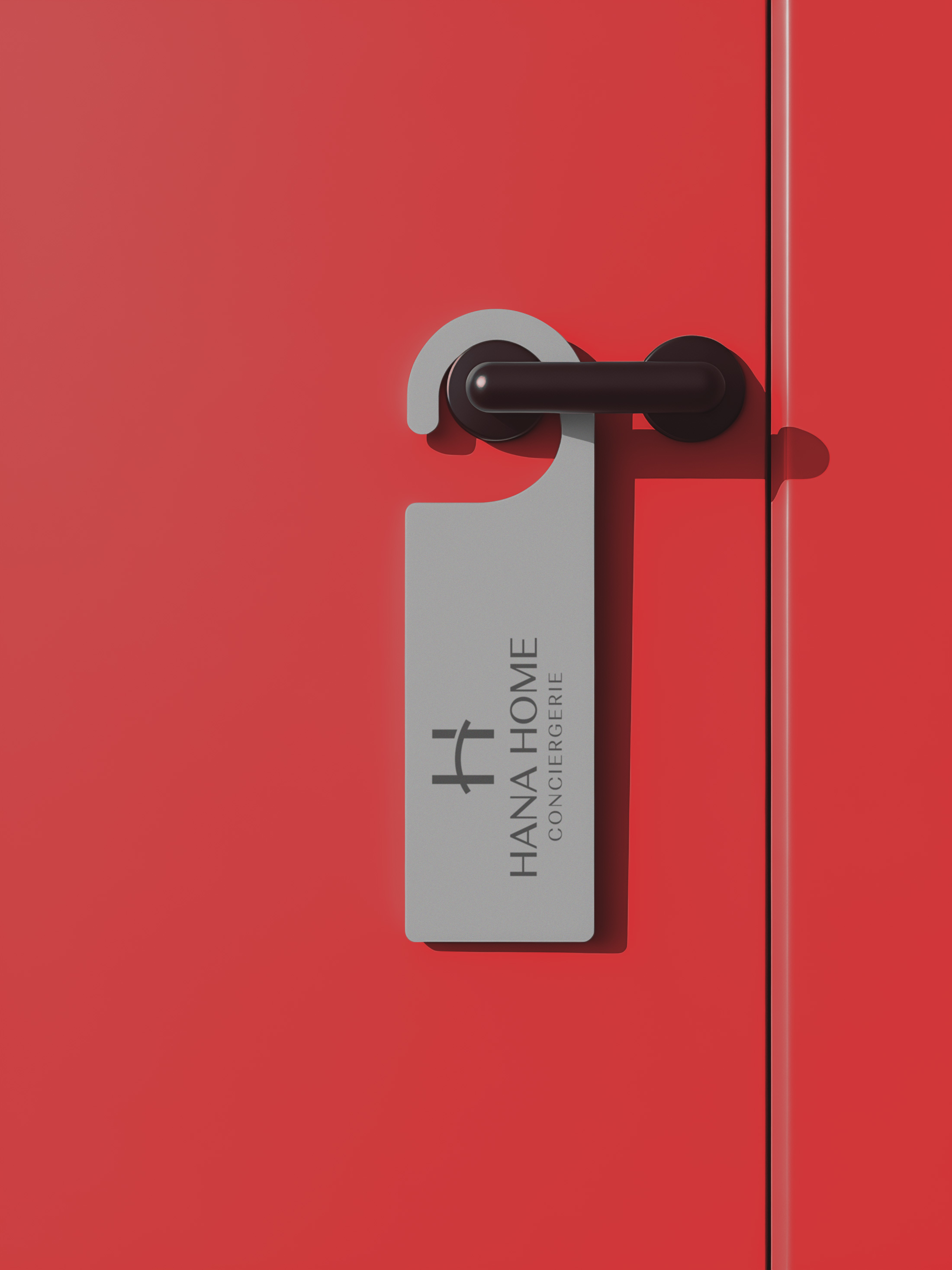 Hana Home Conciergerie logo on hotel door tag